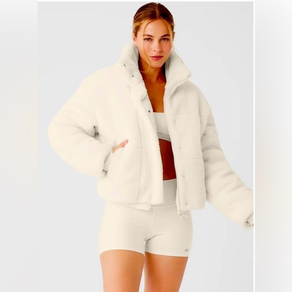 ALO Yoga Jackets & Blazers - Alo Sherpa Snow Angel Puffer